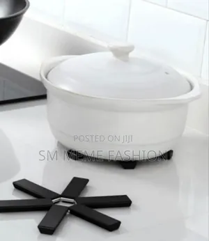 Photo - এন্টি হট কুকিং পট হোল্ডার রান্না শেষে গরম