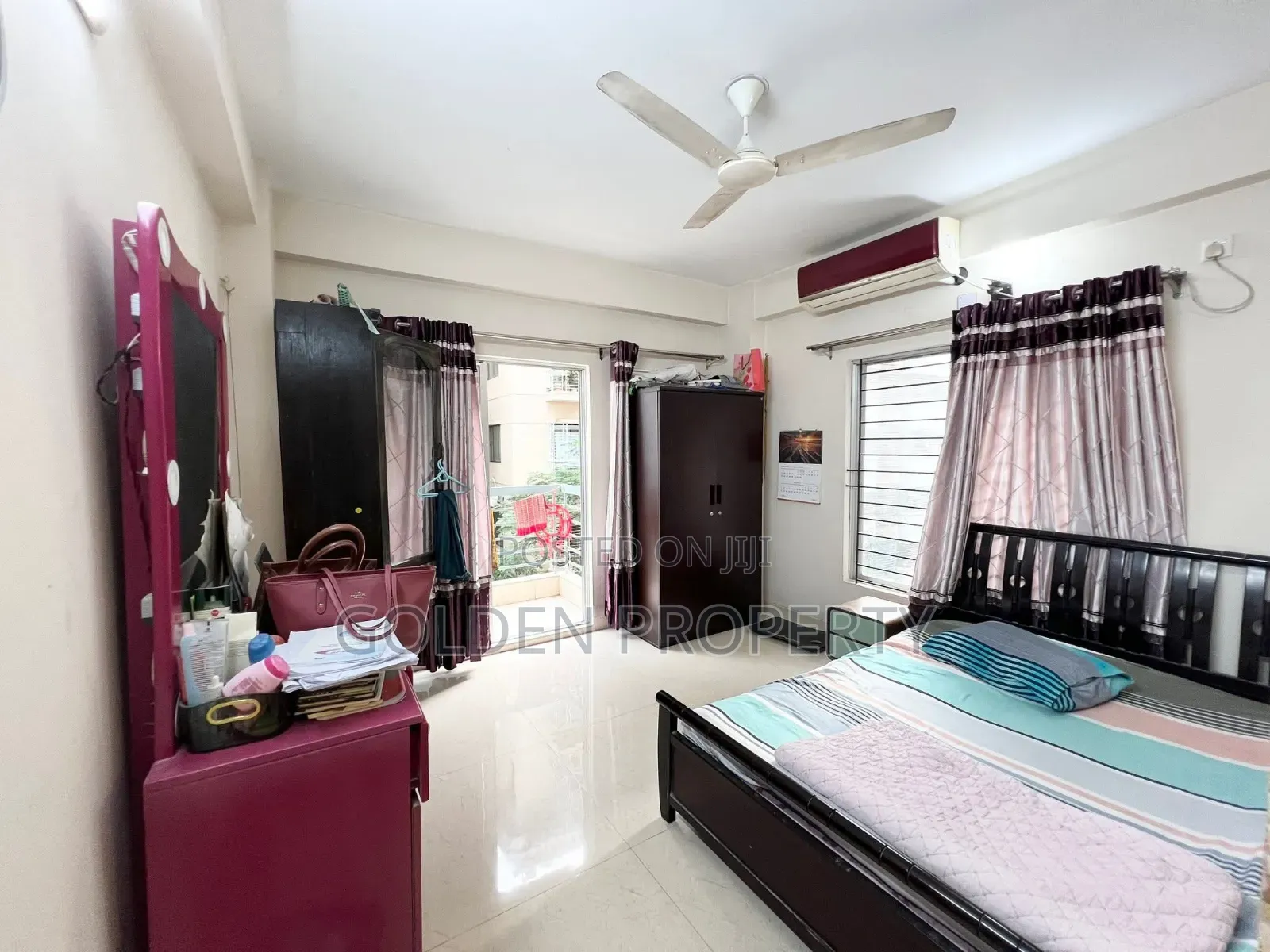 3bdrm Apartment in Bashundhara I Block, Basundhara for Sale