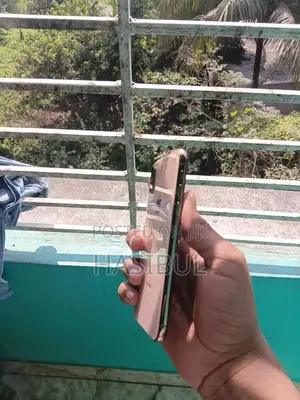 Apple iPhone X 64 GB Gold