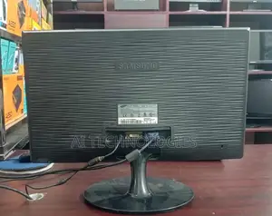 Samsung 22" Wide Led Monitor – Full Fresh Condition | Best Deal