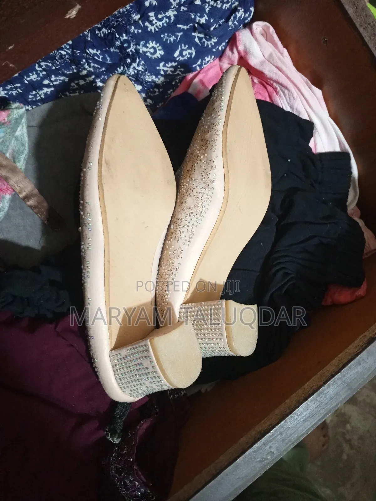 Stone Work Women Shoes