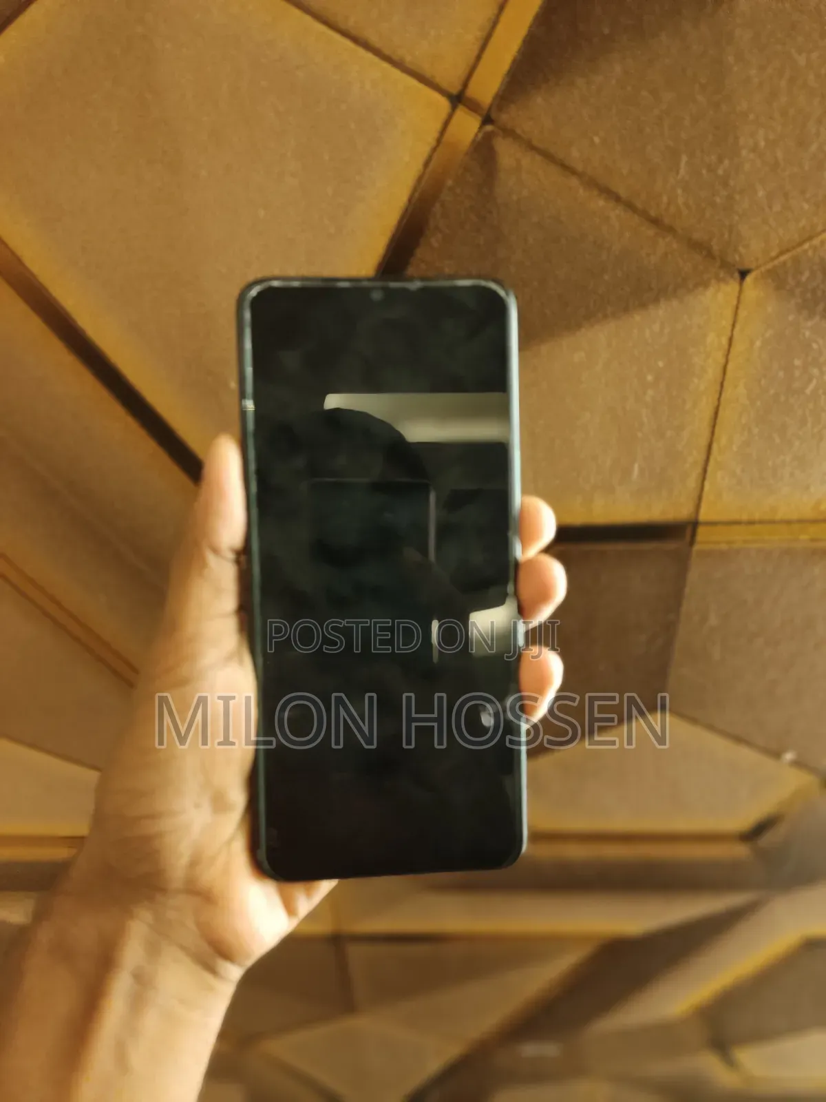 New Vivo Y04 64 GB Gray