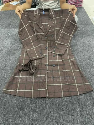 ফ্ল্যানেল কাপড়ের ওভারকোট R