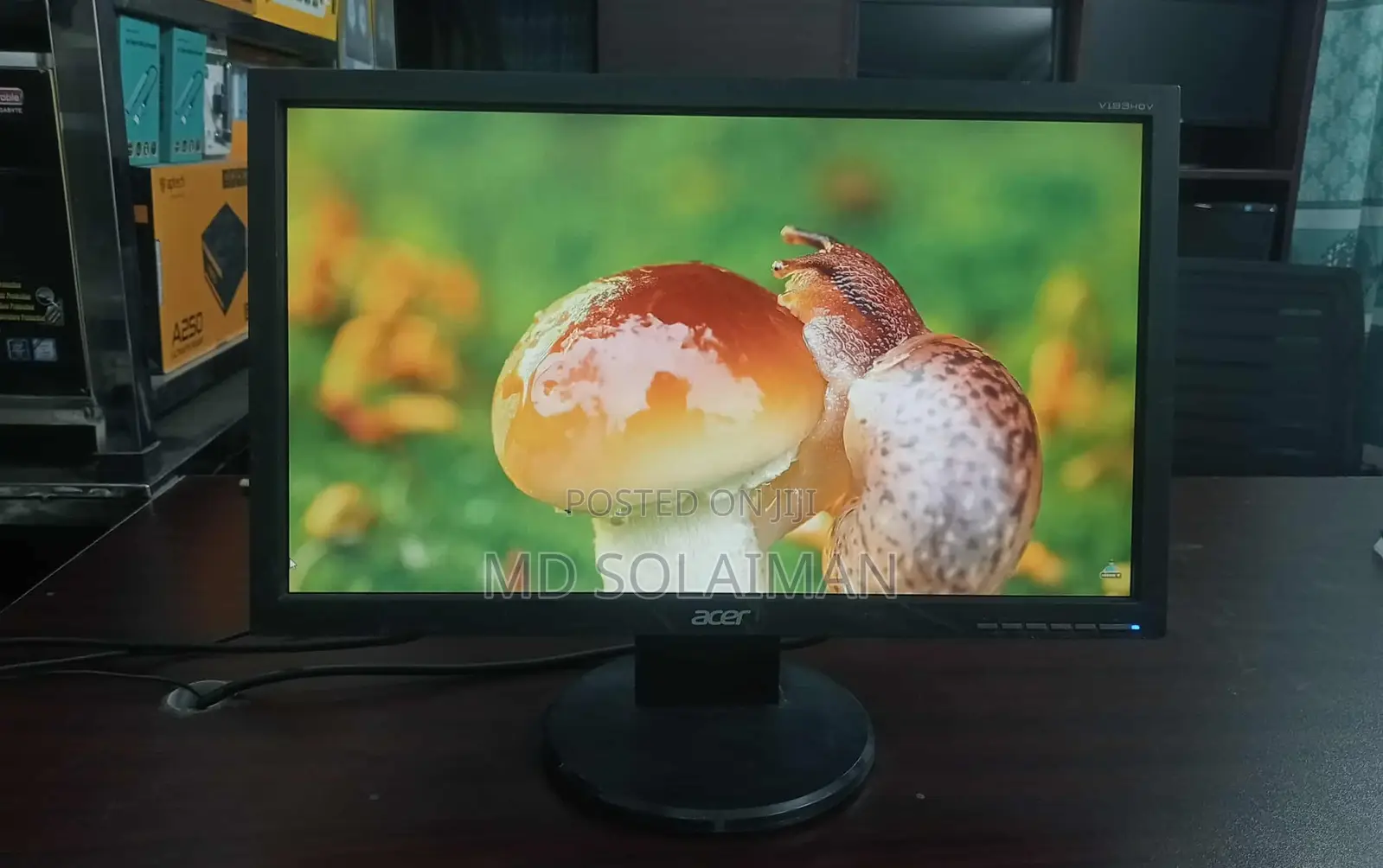 Acer 19" Wide Led Monitor – Stylish, Sharp Full Fresh Condition
