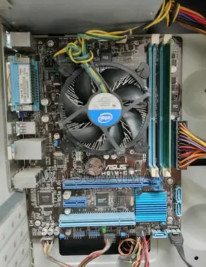 Desktop Computer 4GB Intel Core I3 SSD 128GB