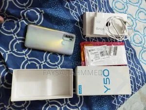 Photo - Vivo Y50 128 GB Blue