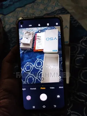 Vivo Y50 128 GB Blue