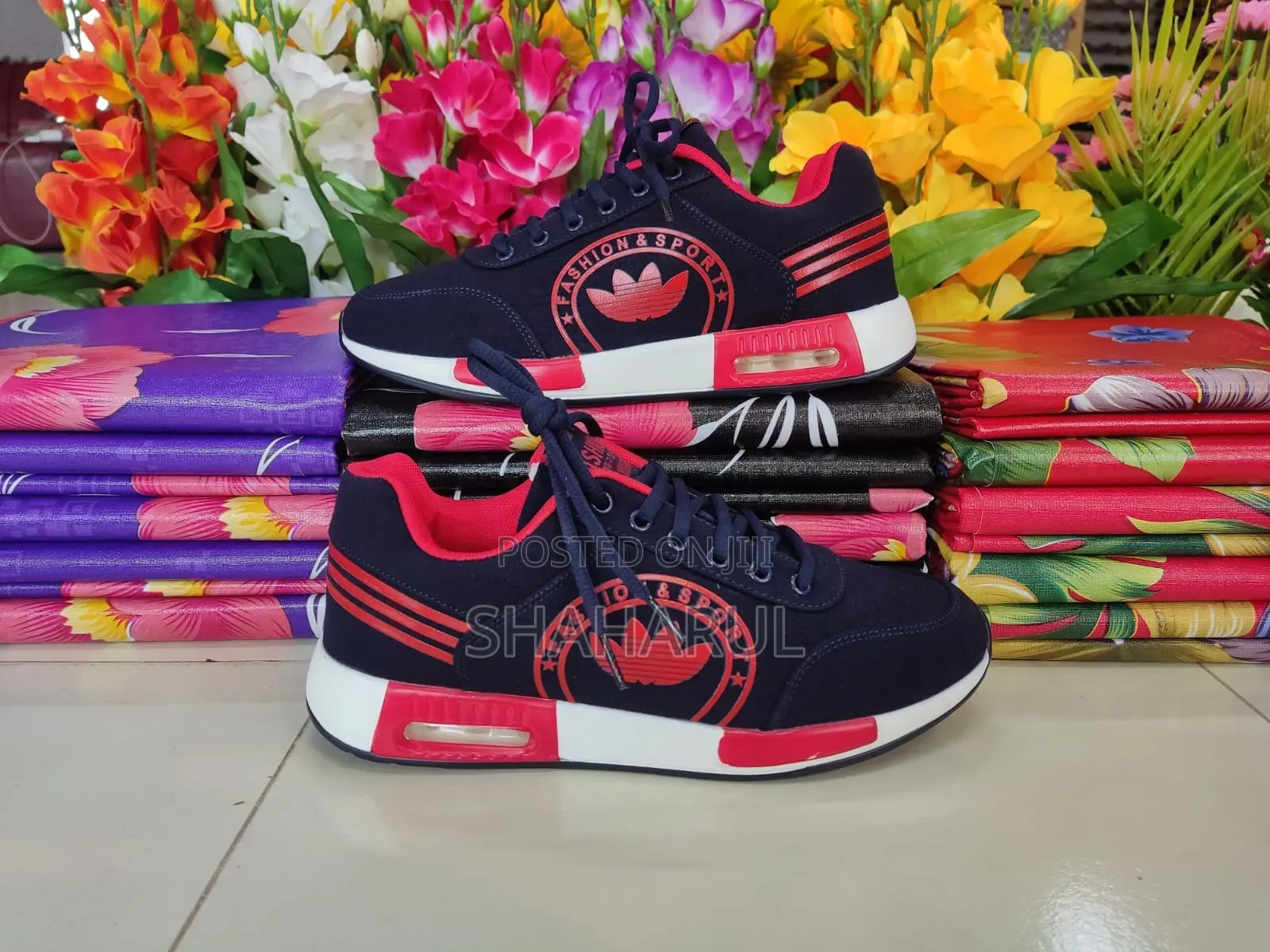 Fashion and Sport Shoe