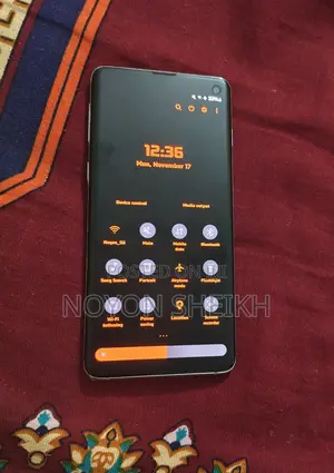 New Samsung Galaxy S10 128 GB White