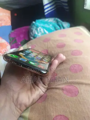 Apple iPhone XS 64 GB Gold