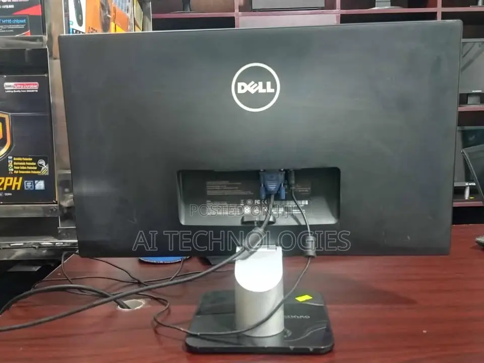 Dell 22" FHD Monitor – Crystal Clear Display | Best for Office Home