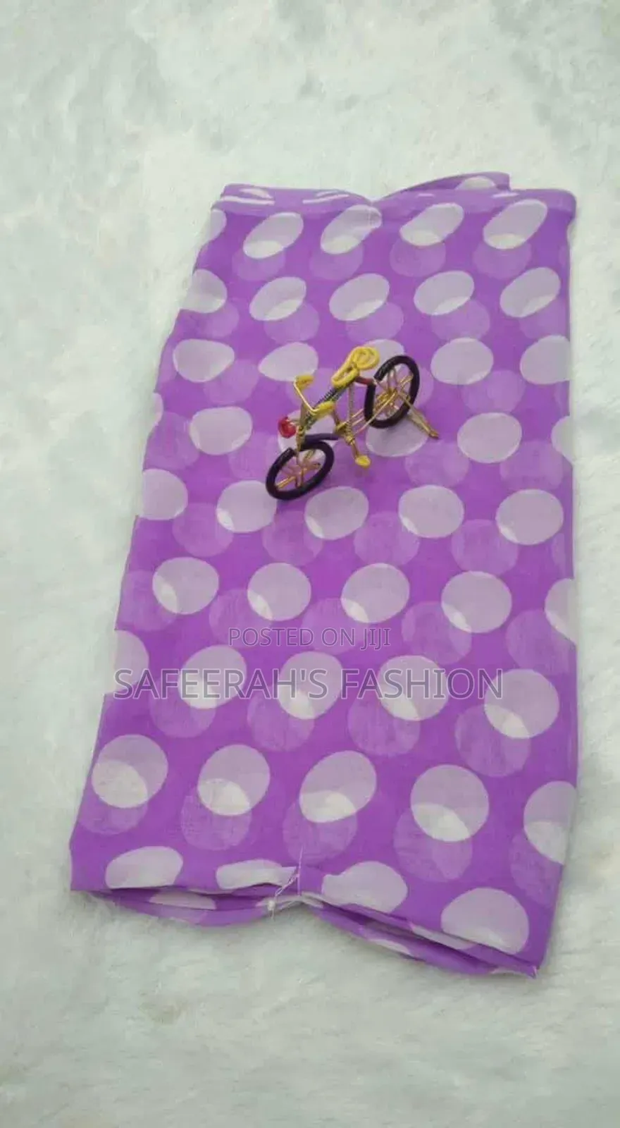 বল প্রিন্ট জর্জেট শাড়ী 
R