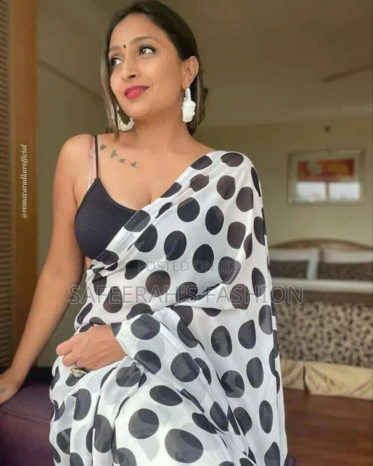 বল প্রিন্ট জর্জেট শাড়ী 
R