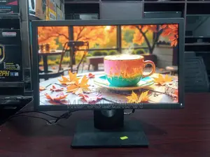 Photo - Dell E1916h 19" Hd+ Led Monitor – Sharp Visuals Super Slim Design