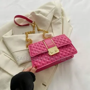 Photo - Elegant Women Shoulder Bag R