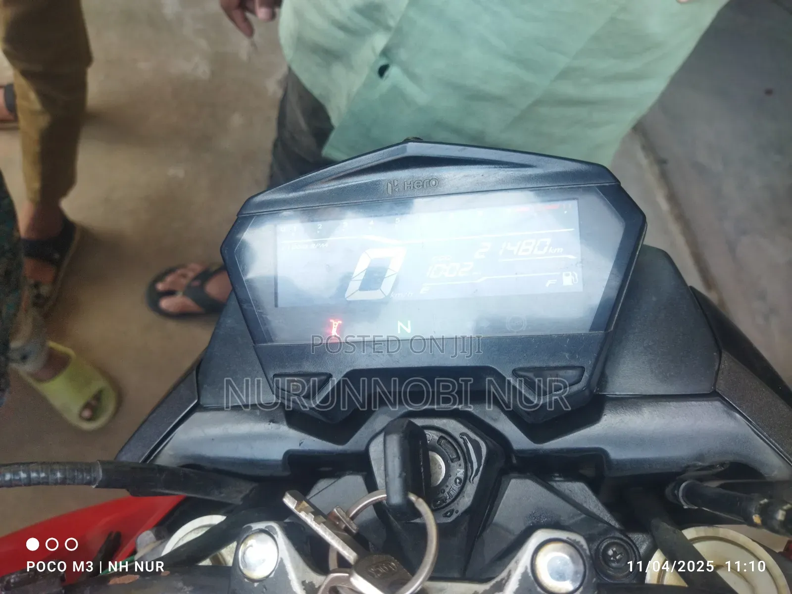 New Hero Thriller 160R 2022 Red