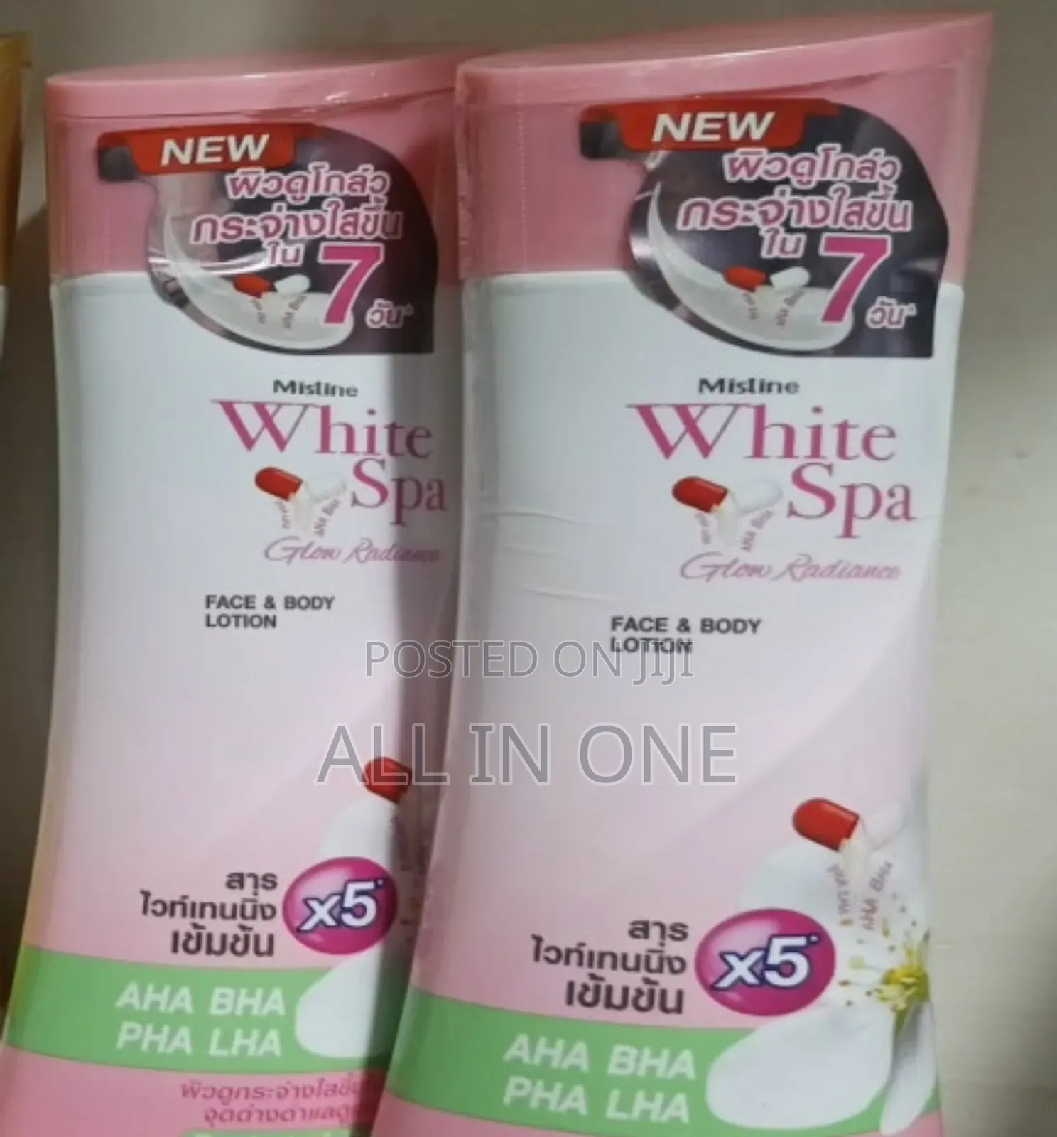 Mistine White Spa Glow Radiance Face Body Lotion 200ml