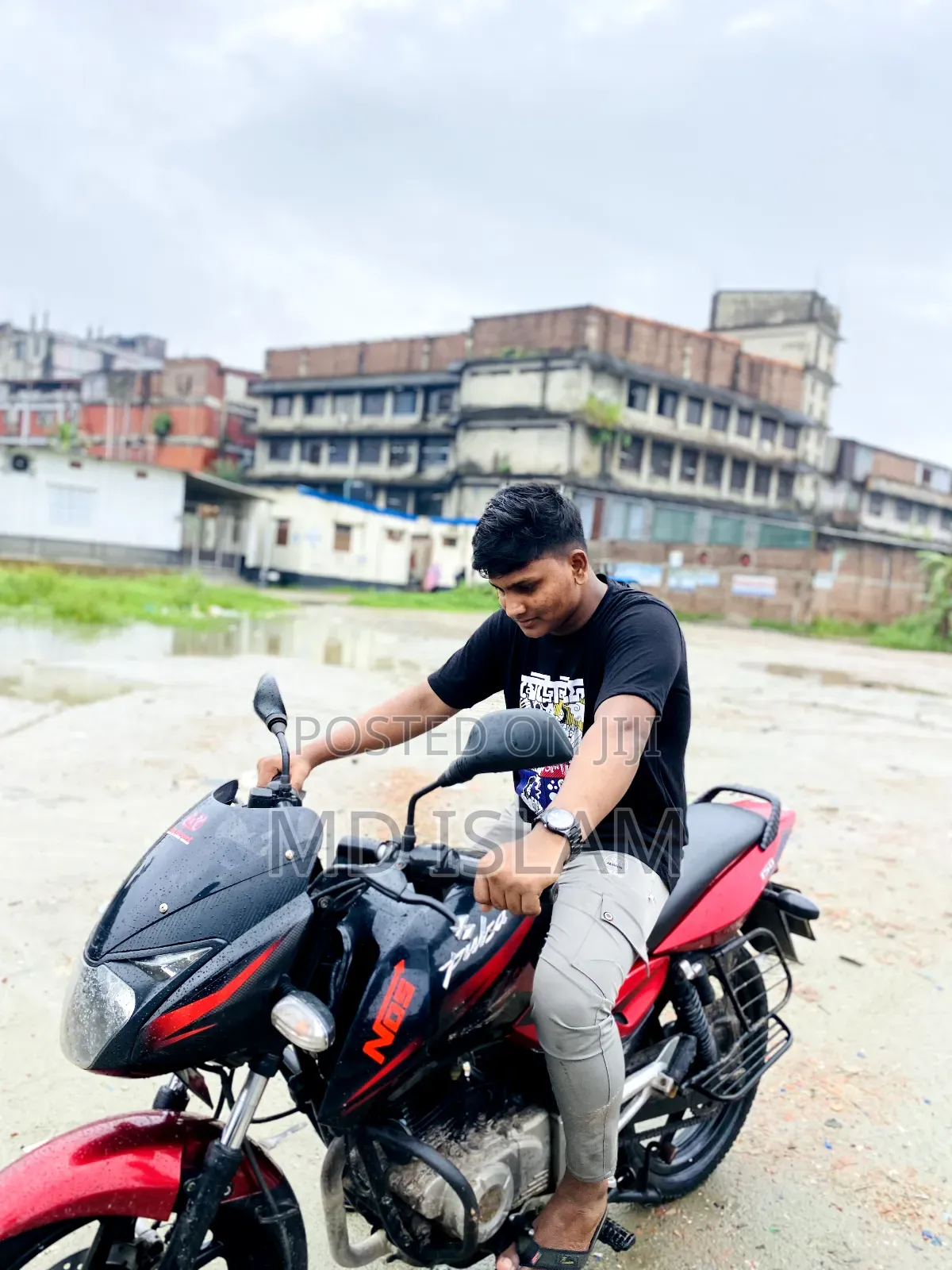 Bajaj Pulsar 150 2017 Red