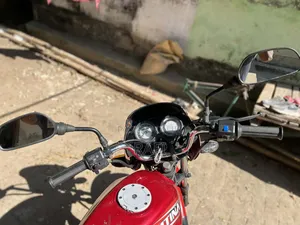 Bajaj Platina 100 2008 Red