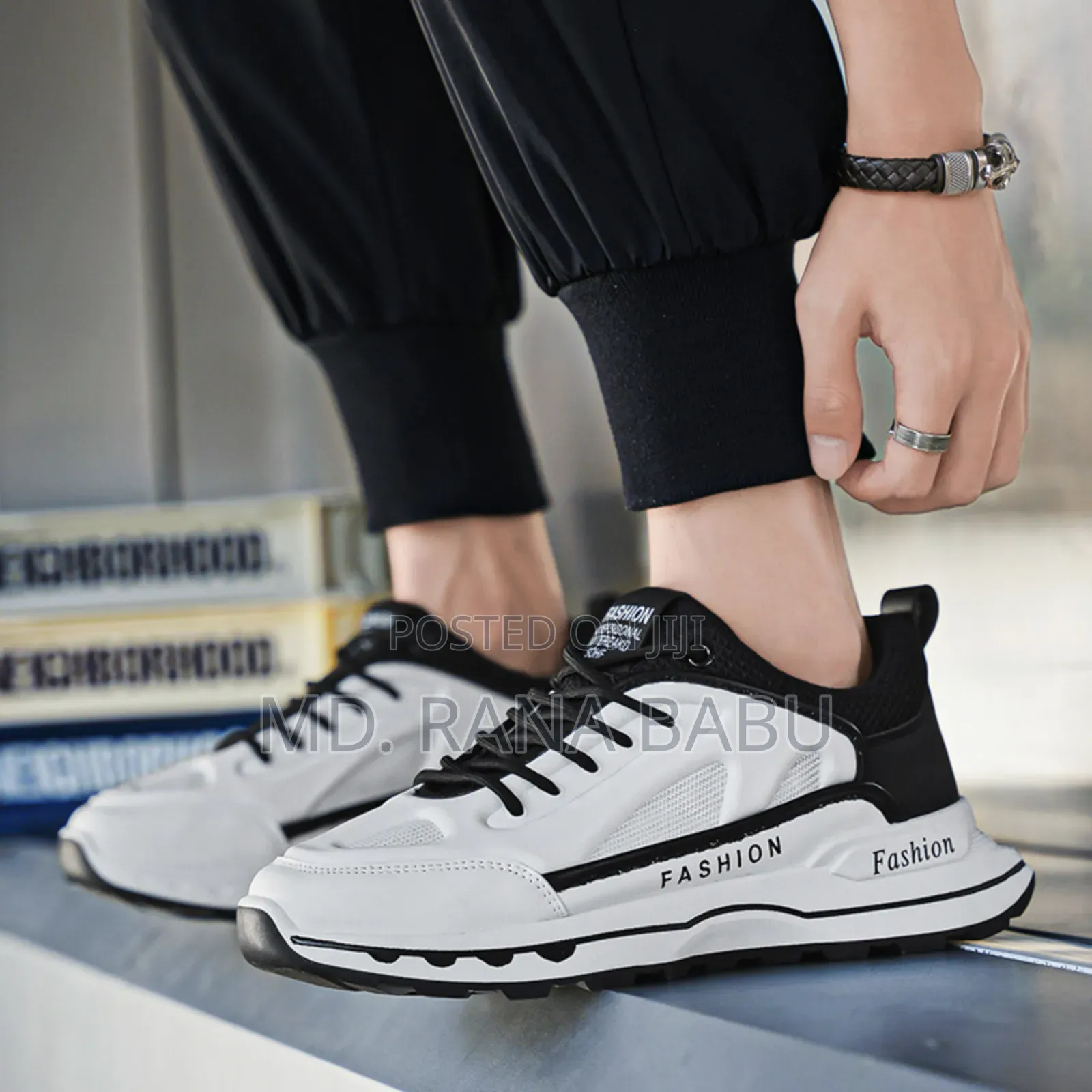 Breathable Sports Shoes for Men