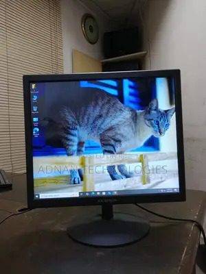 Starex 17′′ Hd Led Square Monitor – Full Fresh | Crystal Clear Display