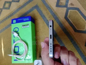 Infinix Hot 30 128 GB White