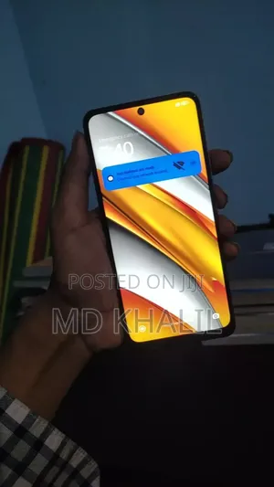 Photo - Xiaomi Poco F3 128 GB Gray