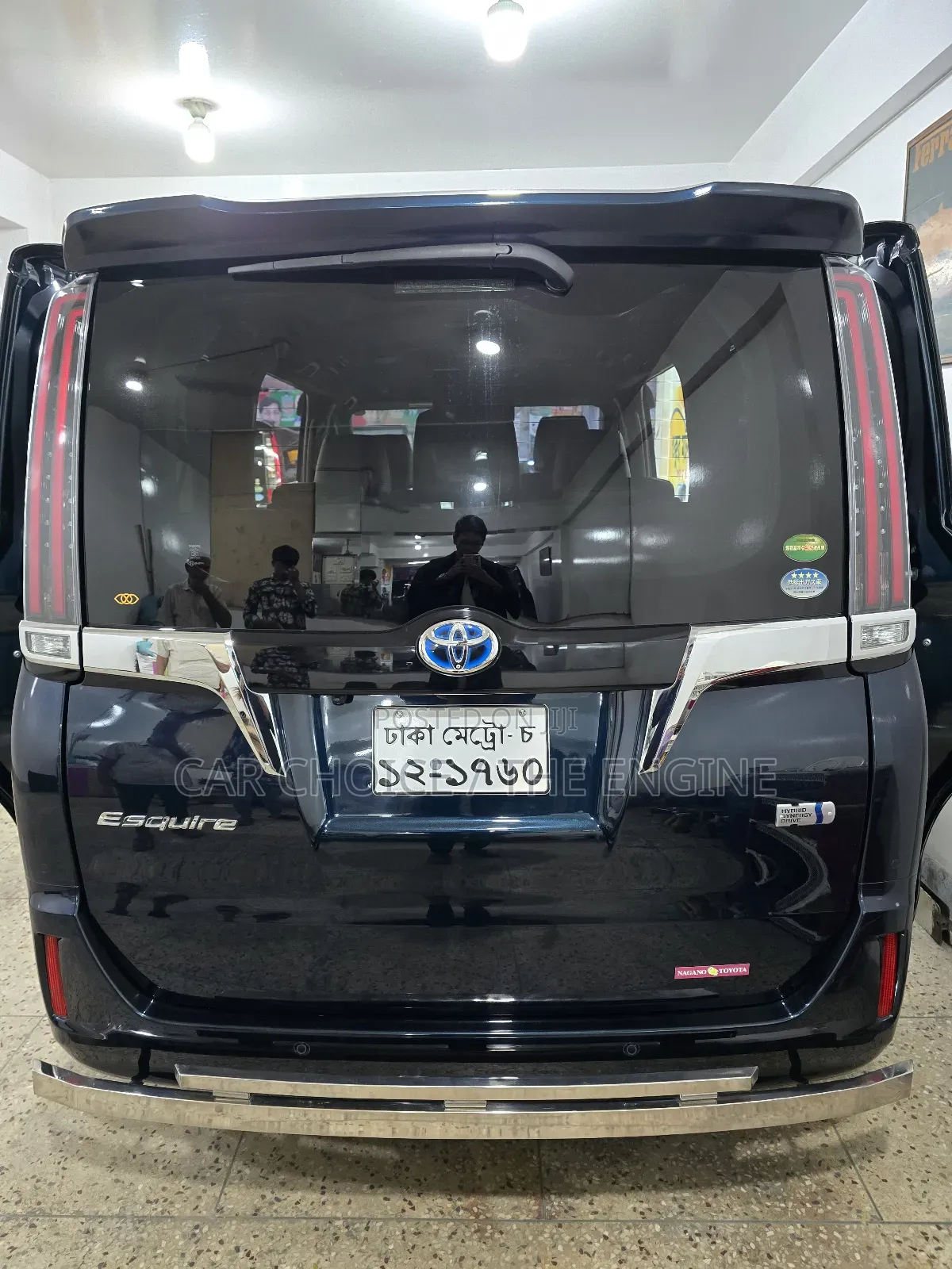 Toyota Esquire 1.8 FWD Hybrid (7 Seater) 2020 Blue