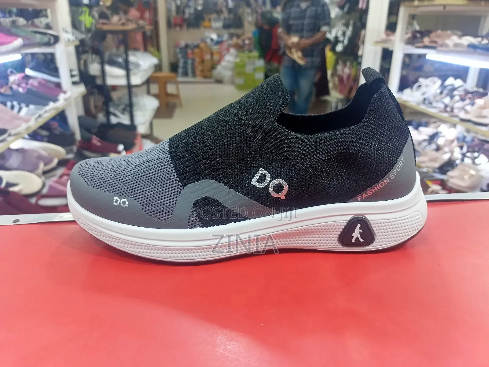 Ladies Fashionable Running Shoes.