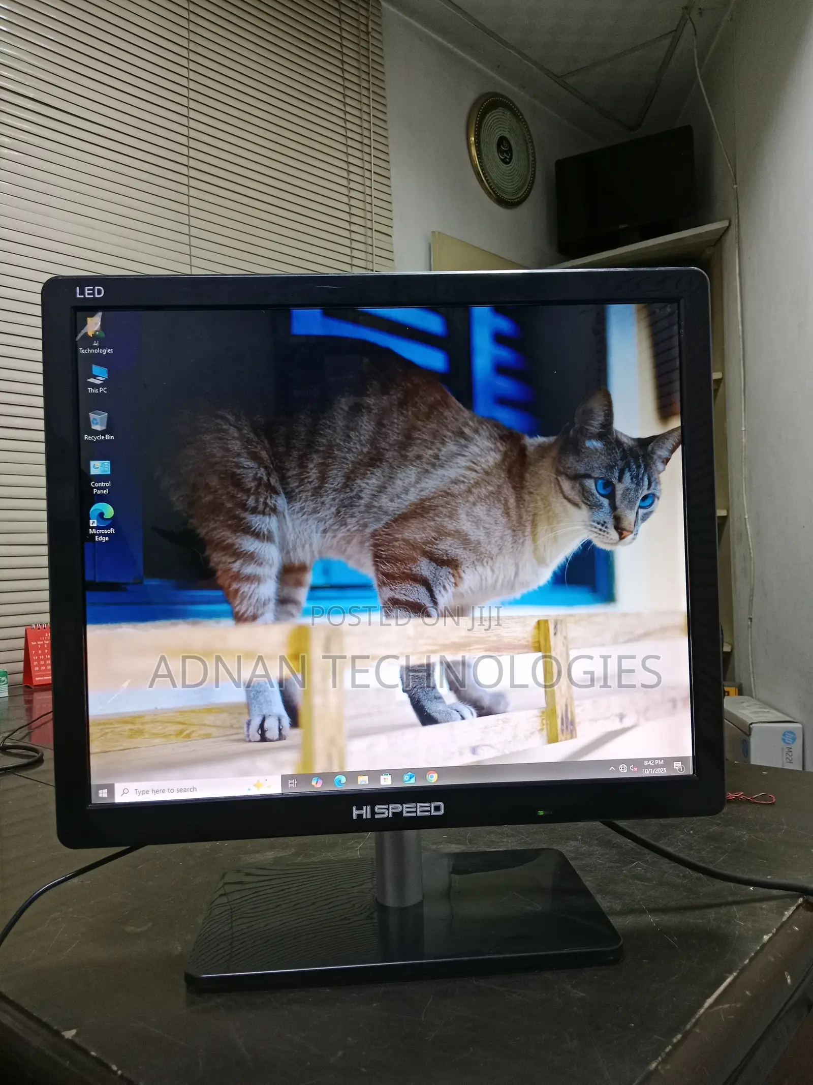 Hi Speed Hs1701 – ১৭ ইঞ্চি Led স্কোয়ার মনিটর