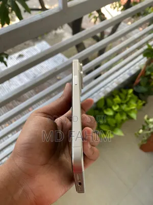 New Apple iPhone 15 Pro Max 256 GB White