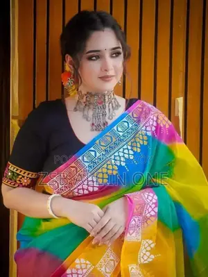 ভাইরাল হাই কোয়ালিটি হাফসিল্ক শাড়ি