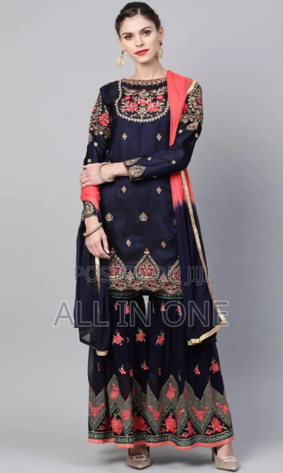 সেমি-স্টিচড জর্জেট এমব্রয়ডারি শারারা ড্রেস