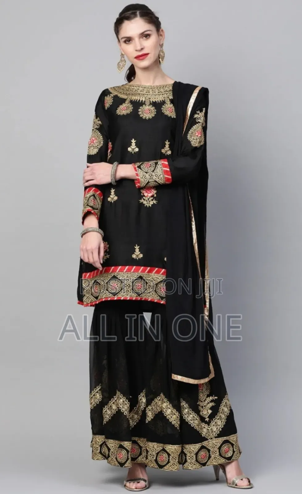 সেমি-স্টিচড জর্জেট এমব্রয়ডারি শারারা ড্রেস