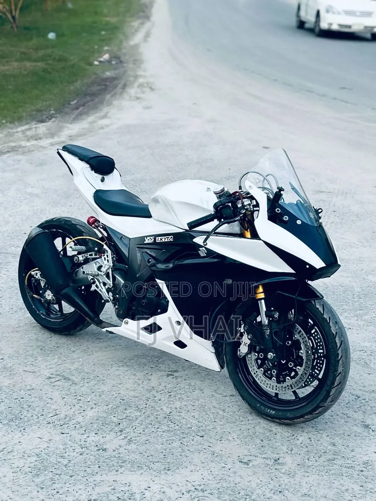 New Suzuki GSX 2020 White