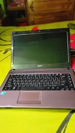 Laptop Acer 8GB Intel Core I3 HDD+SSD 500GB