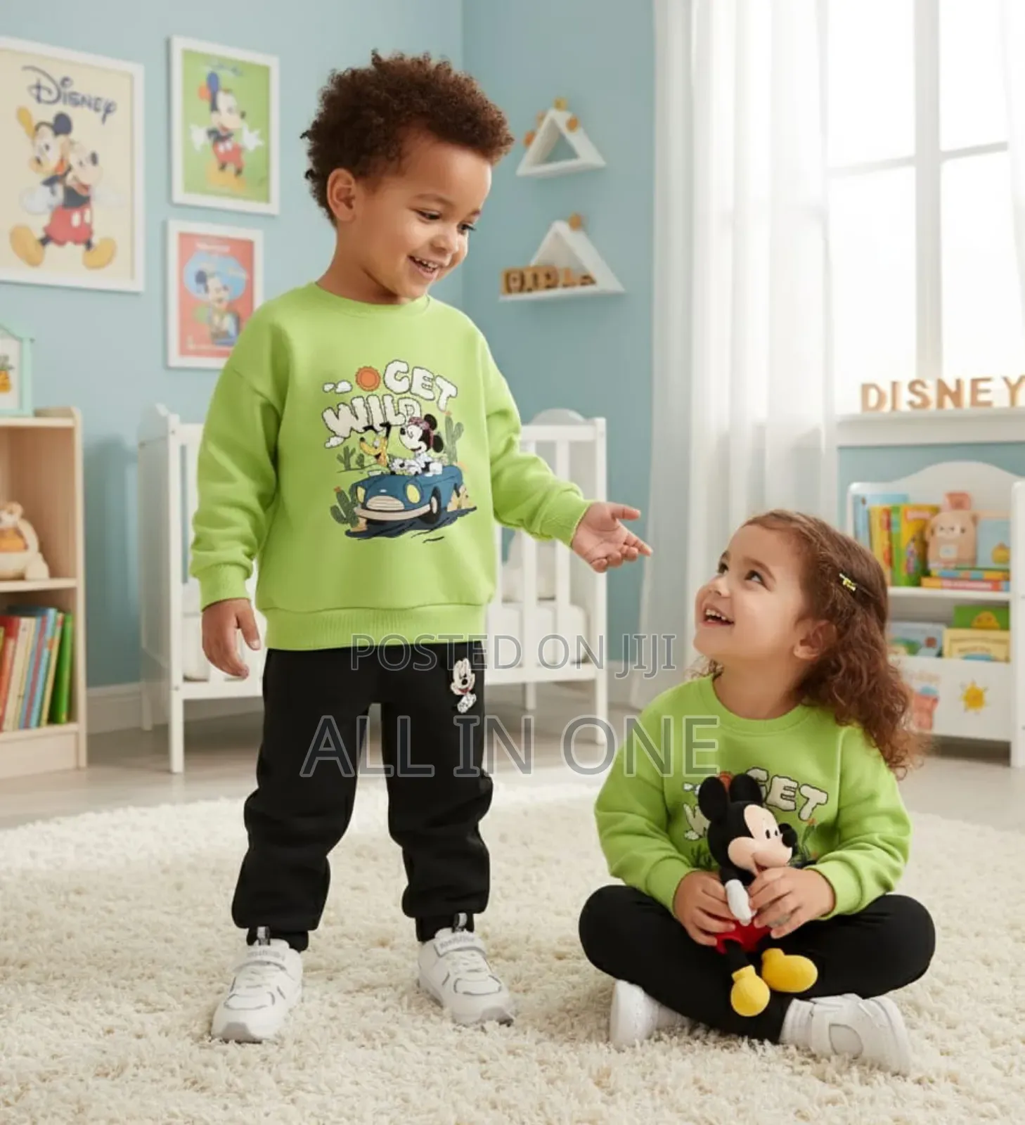 Kids Sweatshirt and Trouser Set High Quality