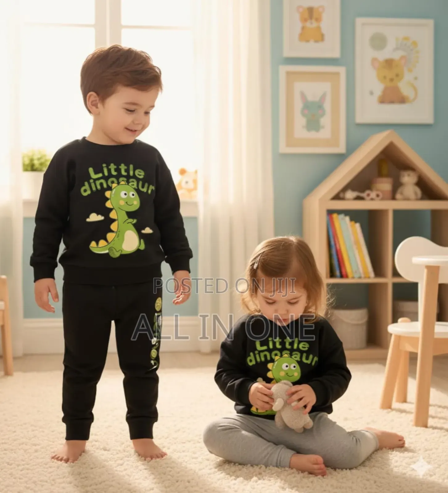Kids Sweatshirt and Trouser Set High Quality