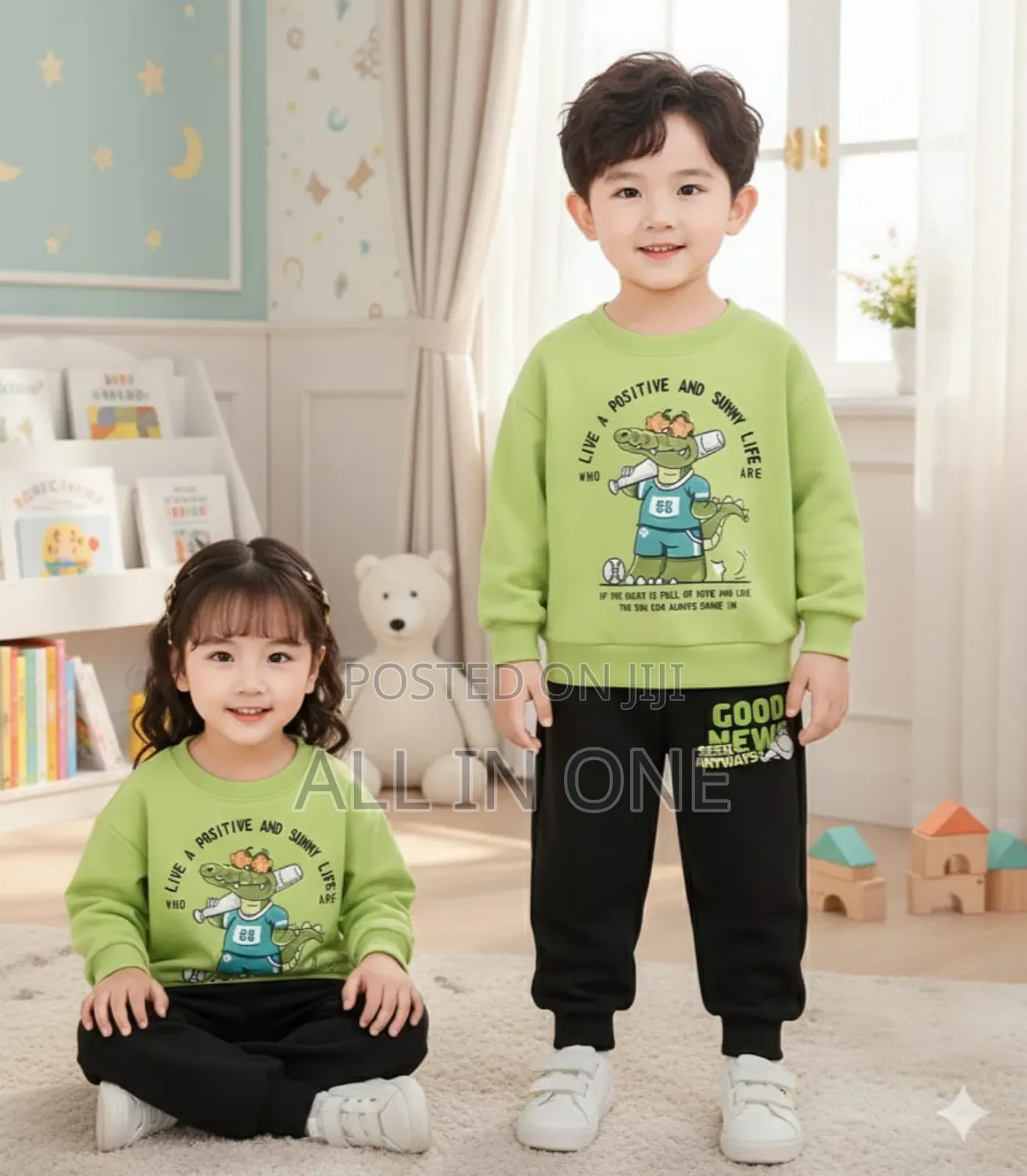 Kids Sweatshirt and Trouser Set High Quality