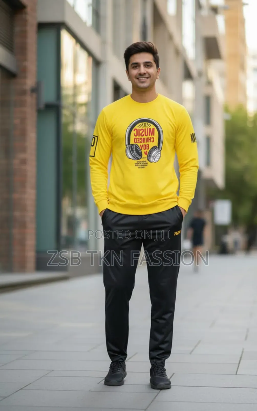 Full Sleeve Tshirt and Trouser Set ফুল হাতা গেঞ্জি এবং ট্রাউজার সেট।