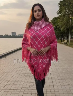 স্টাইল আর কমফোর্ট—দুটোই একসাথে!
এই প্রিমিয়াম কোয়ালিটির পঞ্চুটি পরলে