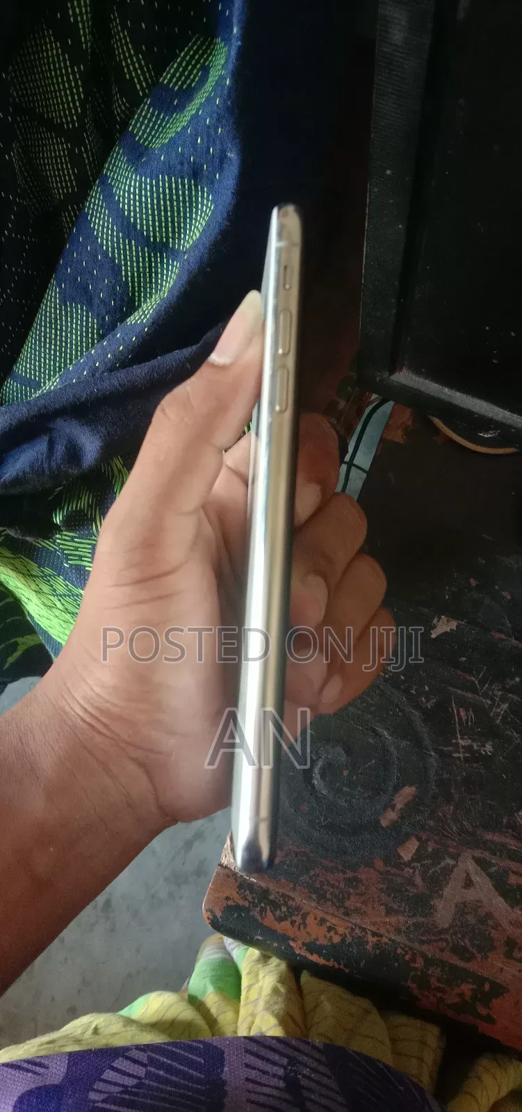 Apple iPhone XS Max 64 GB White