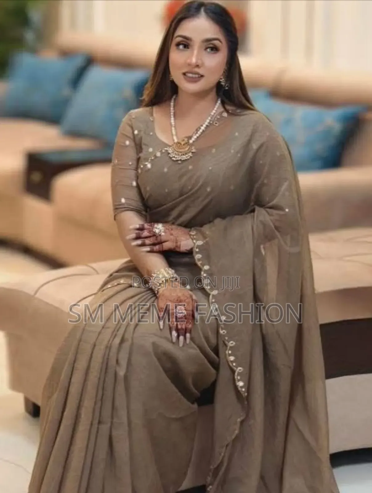 সেমি মসলিন রাজকীয় সৌন্দর্য ও আরাম শাড়ী