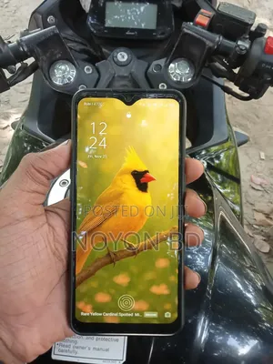 Photo - New Oppo F15 256 GB Green