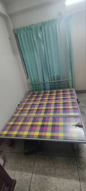 Photo - Sofa Come Bed