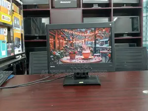 Photo - Benq W1508 16" Led Monitor – Crystal Clear Display