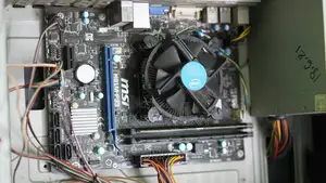 Desktop Computer 8GB Intel Core I3 SSD 128GB