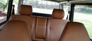 Mitsubishi Minica 2011 Off White