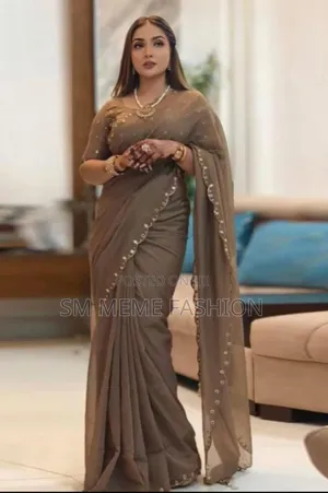 সেমি মসলিন রাজকীয় সৌন্দর্য ও আরাম শাড়ী