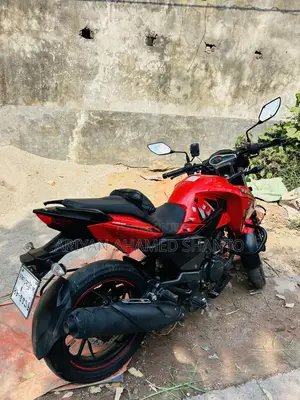 New Hero Hunk 150 2023 Red